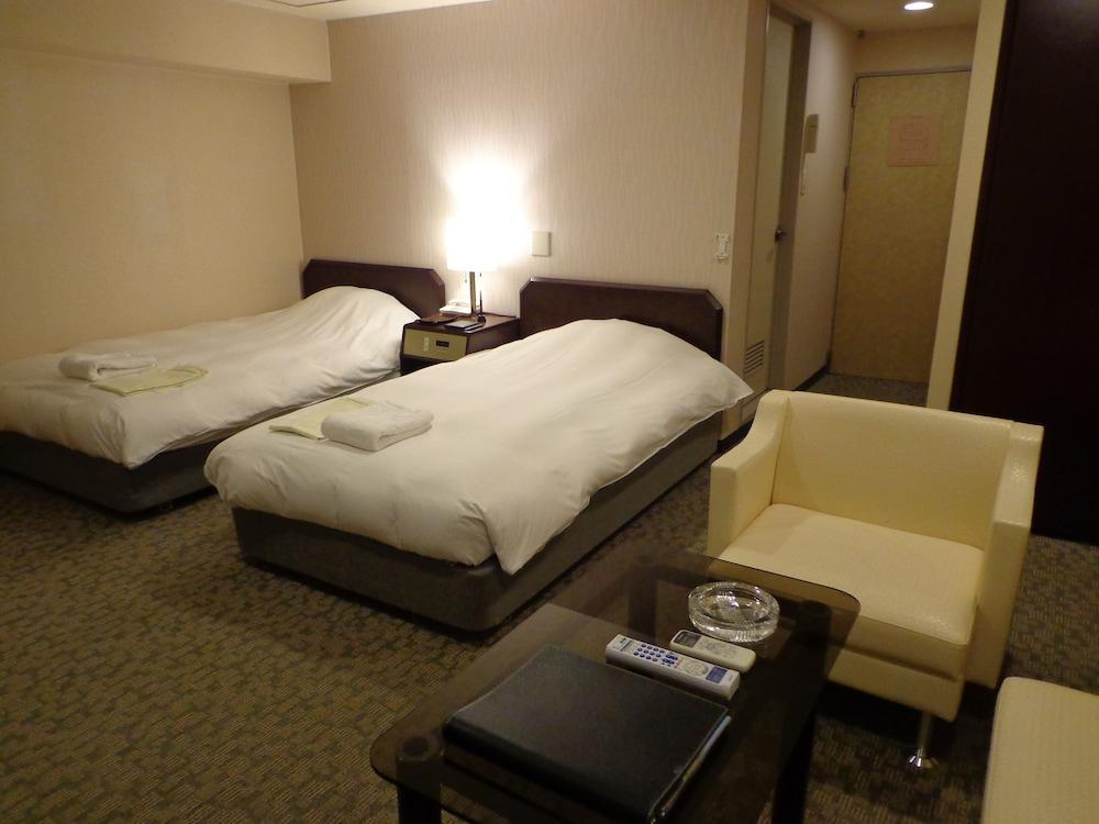 Sun Members Kobe Hotel Buitenkant foto